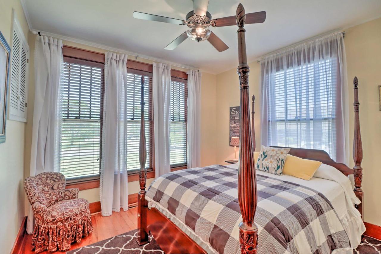Historic Mountain Home Haven With Large Yard! Bagian luar foto